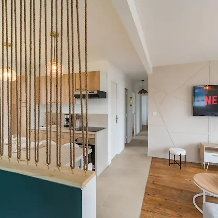 Grande Maison Billard Et Confort A Holiday home Guingamp